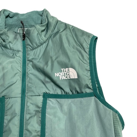 The North Face Men's Winter Warm Pro Vest Size S Slim Fit Color Dark Sage - Picture 7 of 16